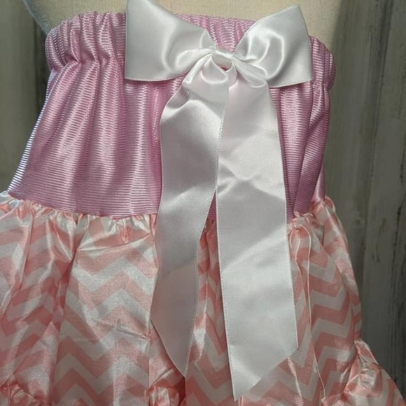 Pink and Peach Chevron Tutu with Bow - Picture 3 of 5
